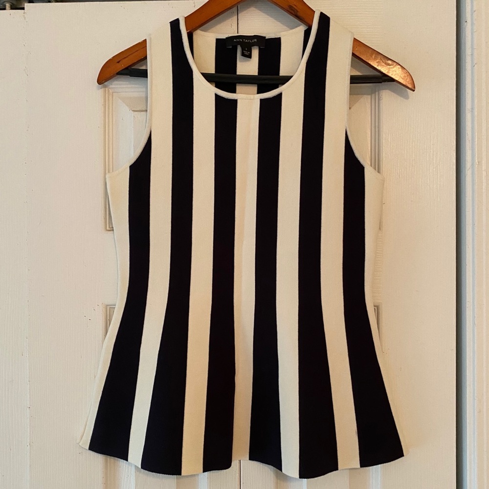 Ann Taylor sleeveless top